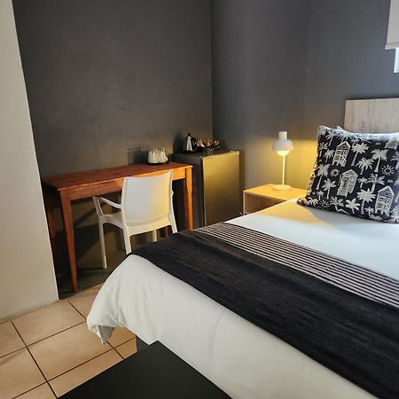The Lantern Guesthouse Bloemfontein Exterior photo