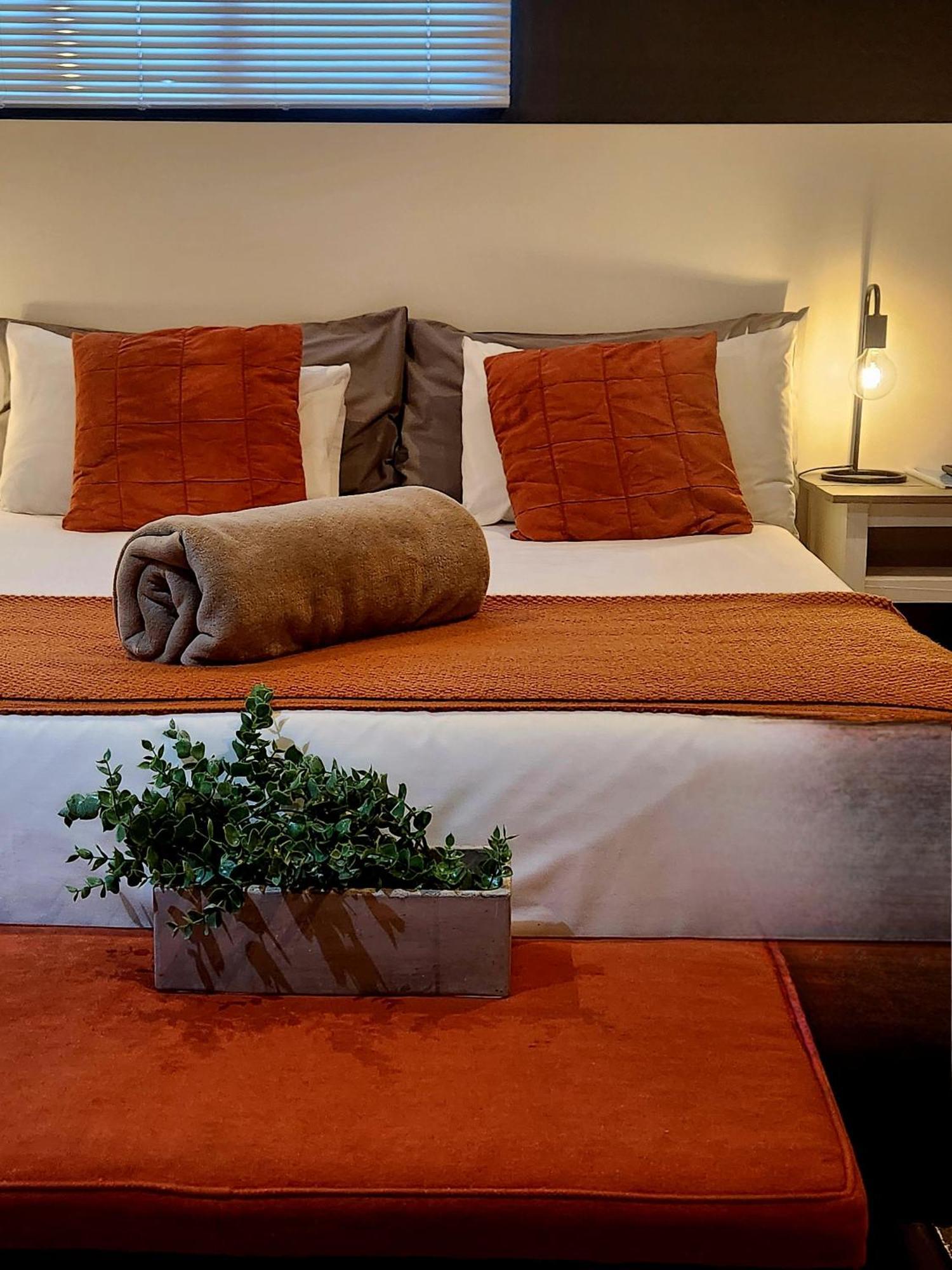 The Lantern Guesthouse Bloemfontein Exterior photo